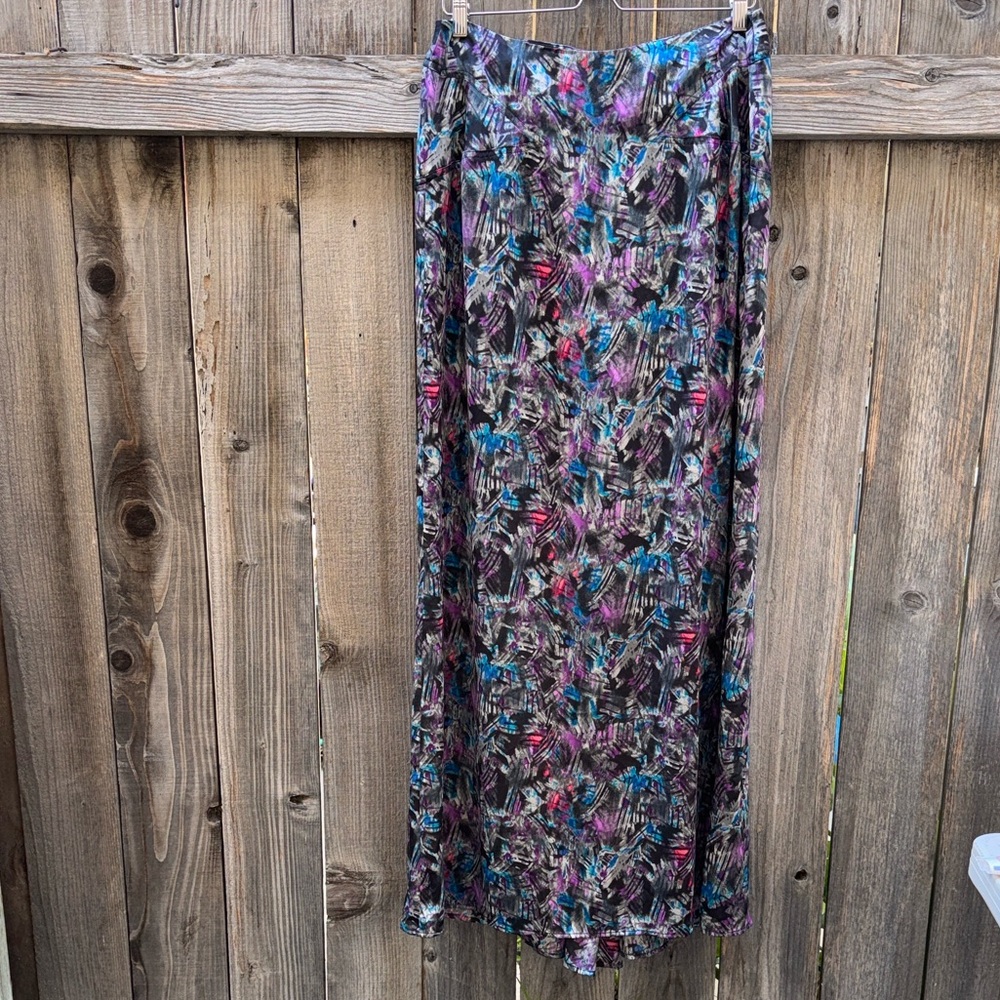 BCBGeneration Abstract Maxi Skirt Size 12